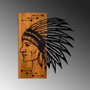 Wallity Apachi Escultura de pared de madera y metal Nogal y negro
